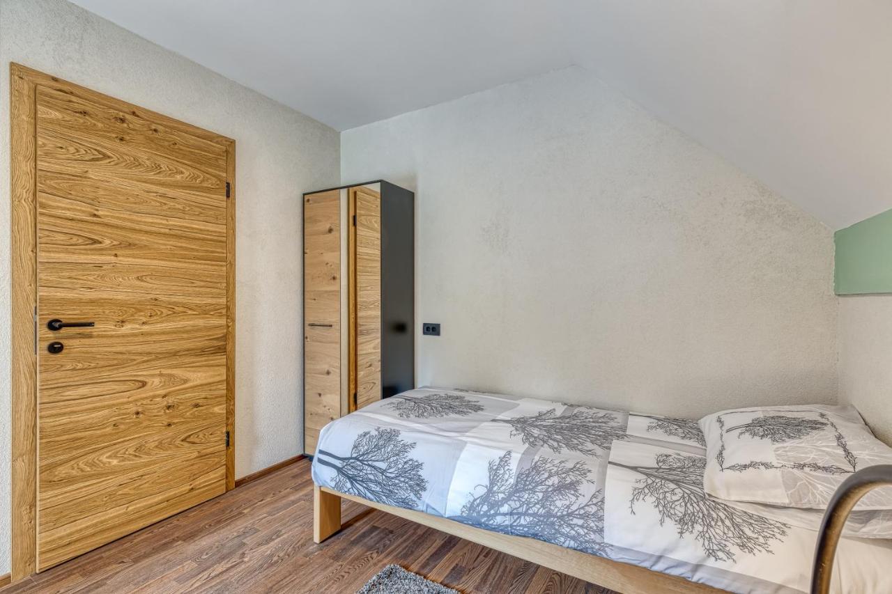 Resort Stari Malni, Osilnica - Vacation Houses Stari Malni 외부 사진