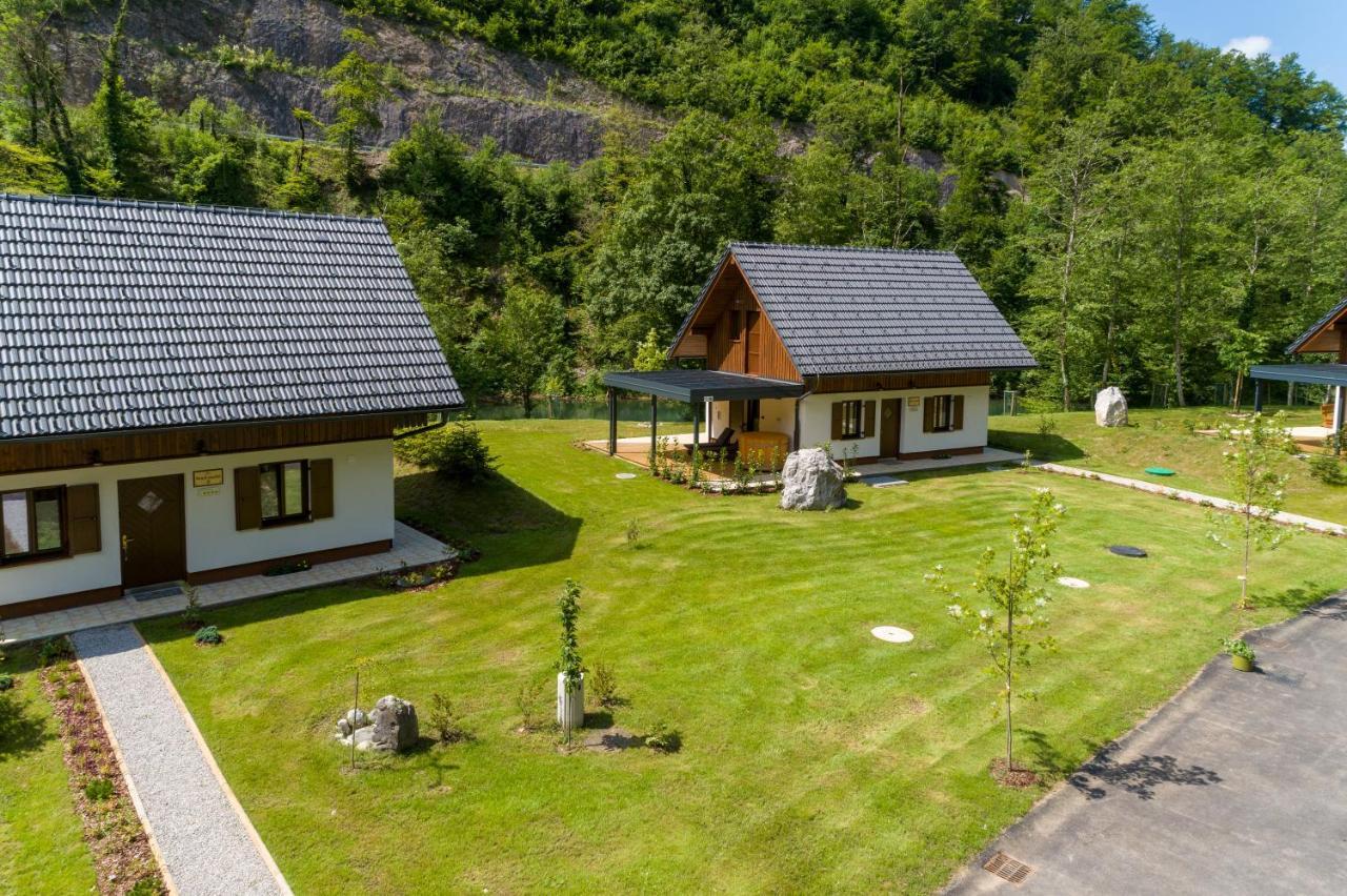 Resort Stari Malni, Osilnica - Vacation Houses Stari Malni 외부 사진