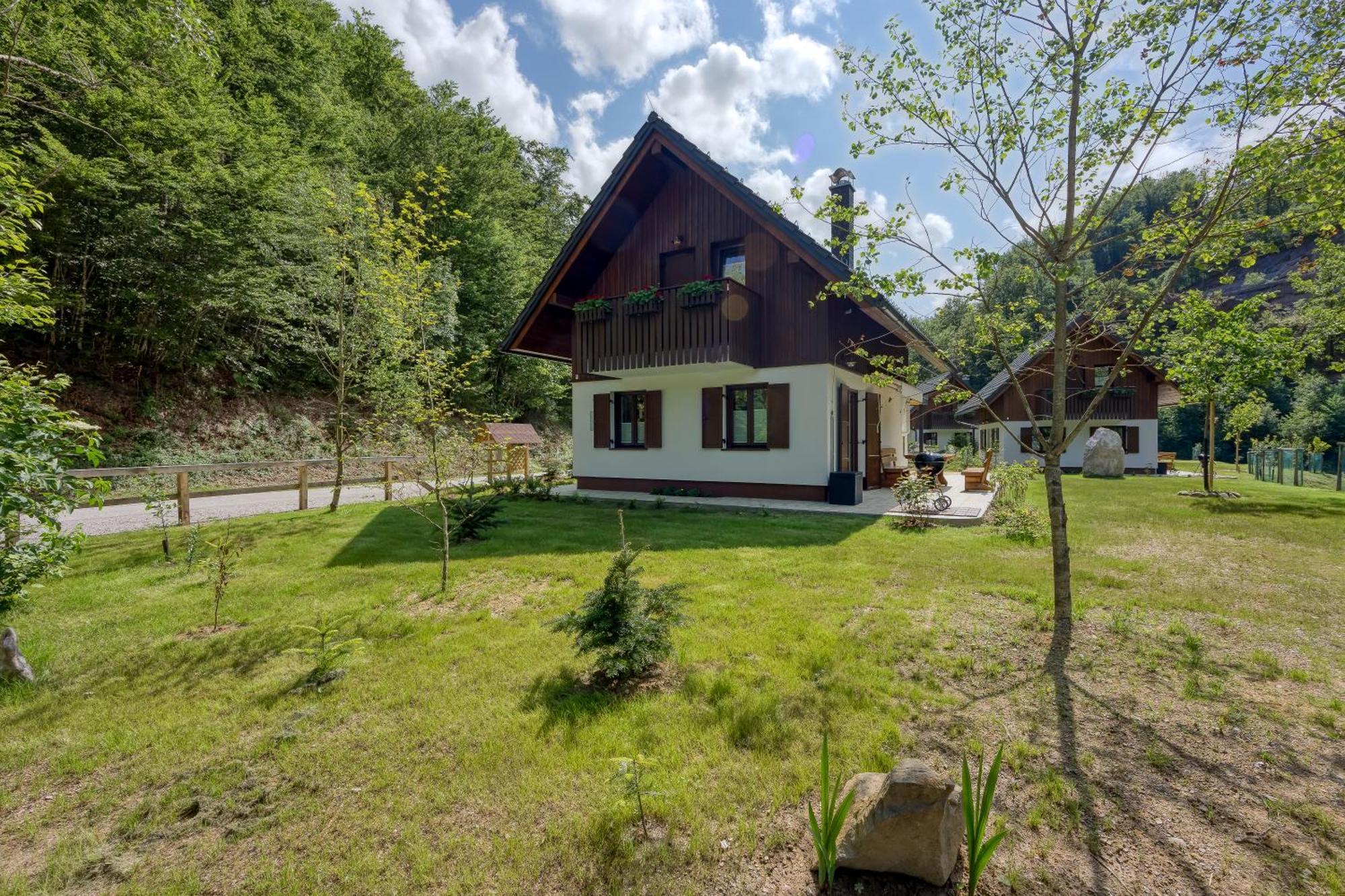 Resort Stari Malni, Osilnica - Vacation Houses Stari Malni 객실 사진